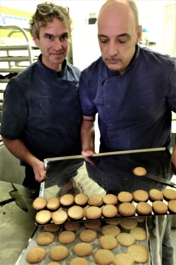 Rue Lunaret in Montpellier, Richard Moquet brings the cracked macaron back within reach of taste buds