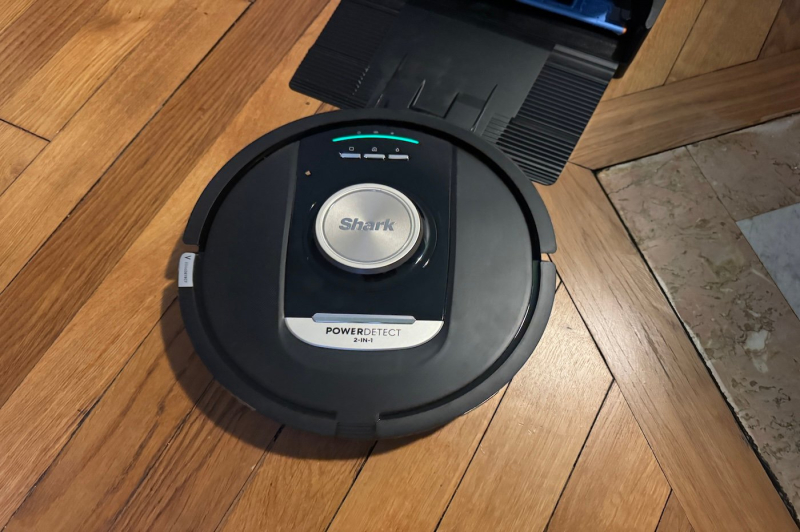 Should you go for a Shark Powerdetec Pro robot vacuum cleaner ?