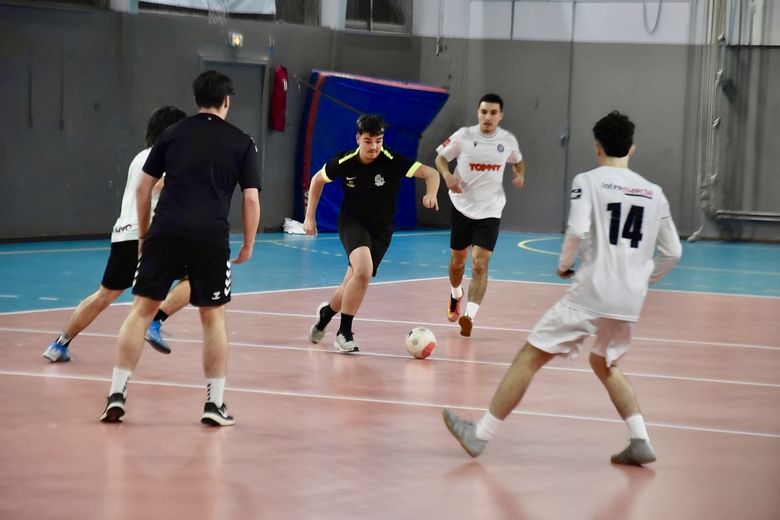 A second Christmas with the ball at your feet, with the Futsal Cup at the Piencourt gymnasium