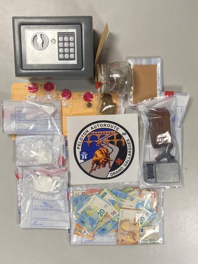 A Gardoise arrested in her apartment in Grau-du-Roi with 180 grams of cocaine and 60 grams of cannabis resin at her home