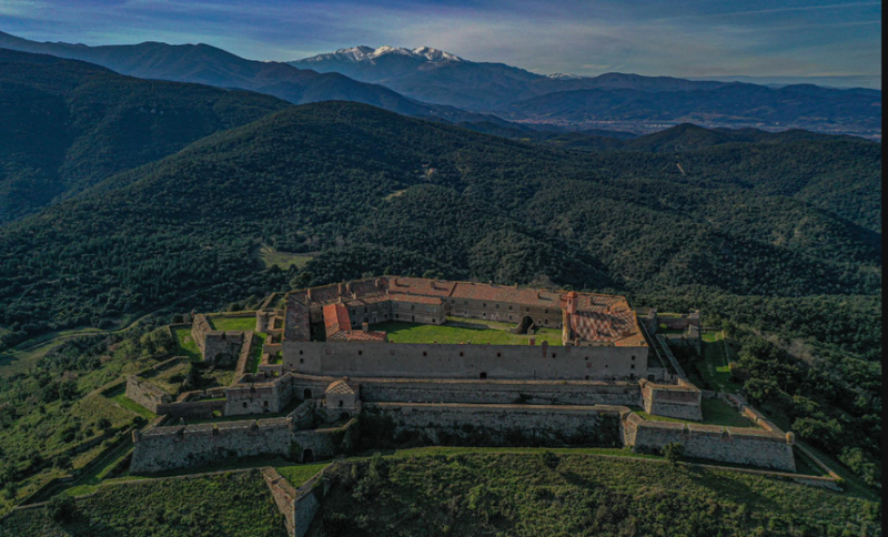 They hit the jackpot: these endangered heritage jewels from the region, soon to be saved by the Bern Mission