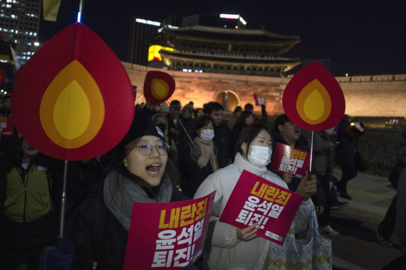 Day of anger in Seoul after President Yoon&#39;s coup