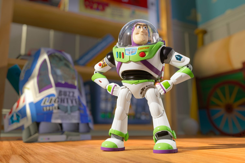 I tested the Robosen Buzz Lightyear robot, the coolest toy in the galaxy