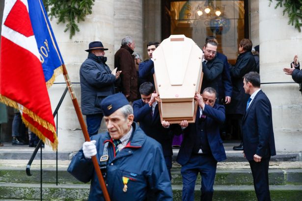 Obsèques de Jean-Luc Petitrenaud : Valérie Expert, Laurent Cabrol, Philippe Lavil… Pluie de célébrités pour un dernier adieu (Photos)