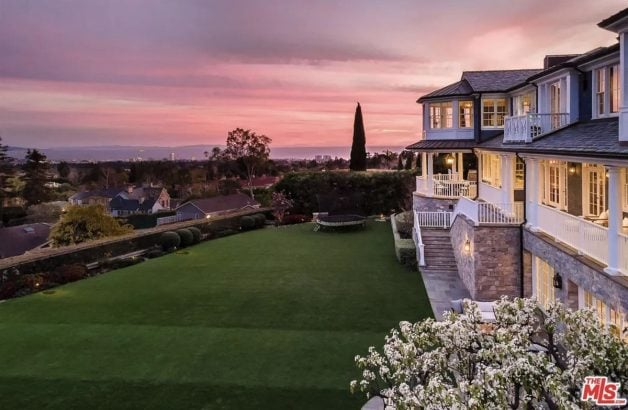 Ben Affleck et Jennifer Lopez : à quoi ressemble leur villa jamais vendue à Pacific Palisades