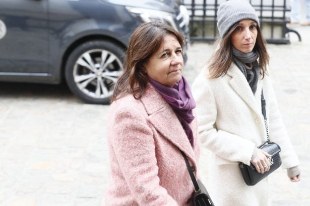 Obsèques de Jean-Luc Petitrenaud : Valérie Expert, Laurent Cabrol, Philippe Lavil… Pluie de célébrités pour un dernier adieu (Photos)