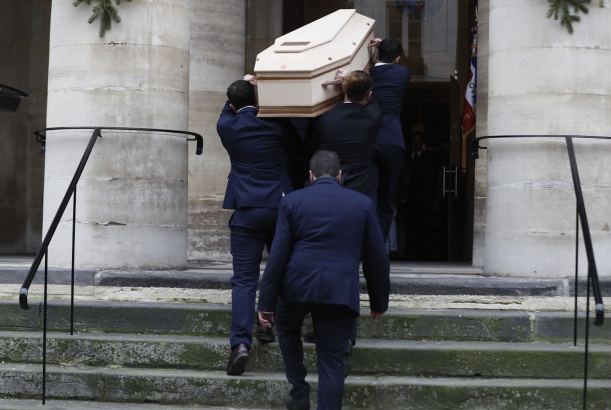 Obsèques de Jean-Luc Petitrenaud : Valérie Expert, Laurent Cabrol, Philippe Lavil… Pluie de célébrités pour un dernier adieu (Photos)