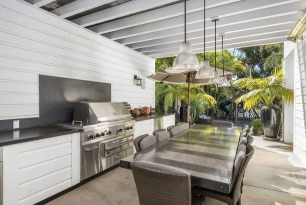 Johnny et Laeticia Hallyday : à quoi ressemblait leur sublime villa à Pacific Palisades ?