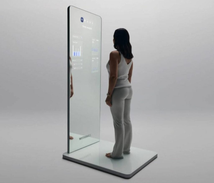 Withings Omnia: we approached the first (future) health monitoring mirror