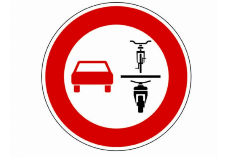 À quoi correspondent ces étranges nouveaux panneaux de signalisation qui vont faire hurler les anti-vélo ?