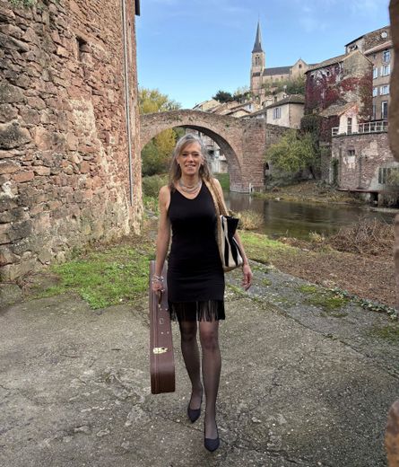 Claire Bousquel, an artist from South Aveyron between passion and musical creation