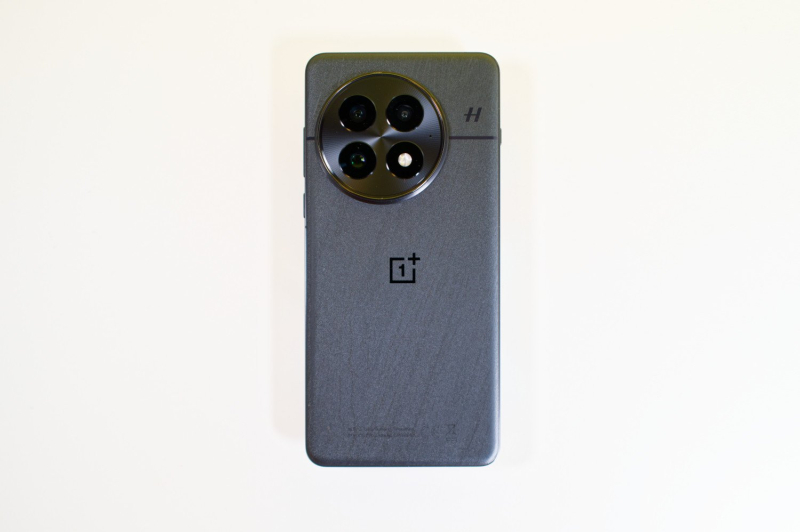 Test du OnePlus 13 : plus beau, plus fort et plus cher