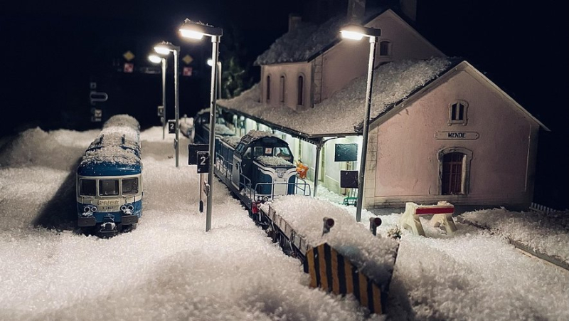 Passionné de trains depuis l’enfance, Cyril Portefaix fabrique des maquettes de gare ultra-détaillées