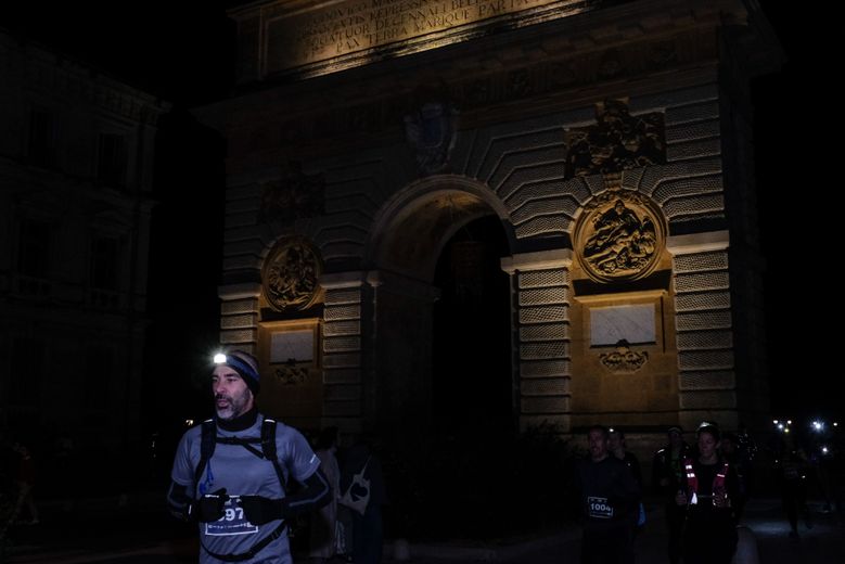 4,222 night runners with short and long strides for the Montpellier Urban Trail