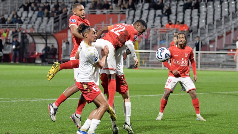 Nîmes Olympique: cards that cost, posts that save, attendance that falls, the echoes of the Crocos