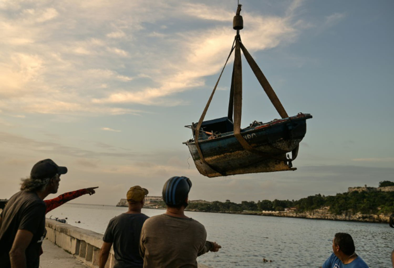 Hurricane Rafael, upgraded to Category 3, set to hit Cuba