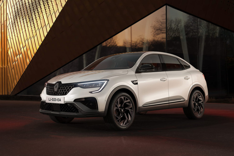 Renault Arkana: falling prices and new look for the SUV coupe